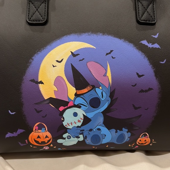 Loungefly X Disney Lilo & Stitch Halloween Scrump & Stitch Satchel Bag NWT 🦇🎃 - Picture 3 of 9
